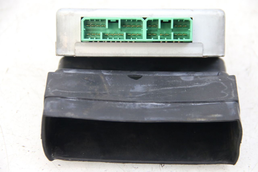 photo de ABS-STEUERGERÄT YAMAHA XP T-MAX TMAX 500 (2004 - 2007) - Alternative Perspektive