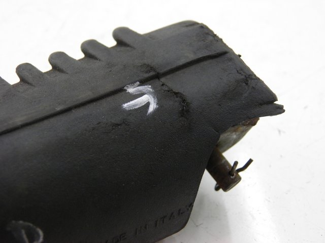 photo de FUSSRASTEN HINTEN RECHT APRILIA LEONARDO ST 250 (2002 - 2005) - Zoom auf Gebrauchszustand