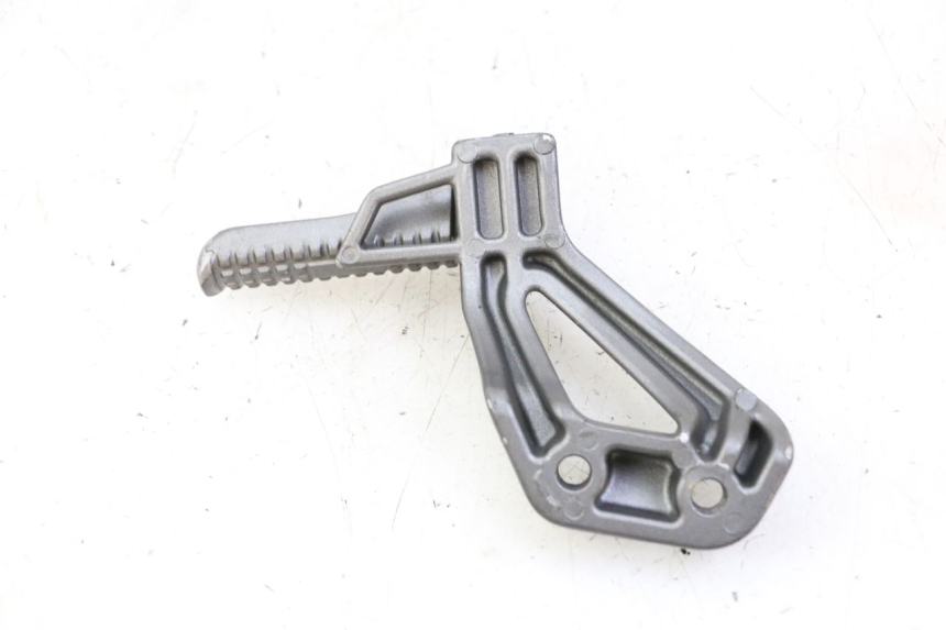 photo de FUSSRASTEN HINTEN RECHT ORCAL CAVARO 4T 50 (2019 - 2023) - Zoom auf Gebrauchszustand