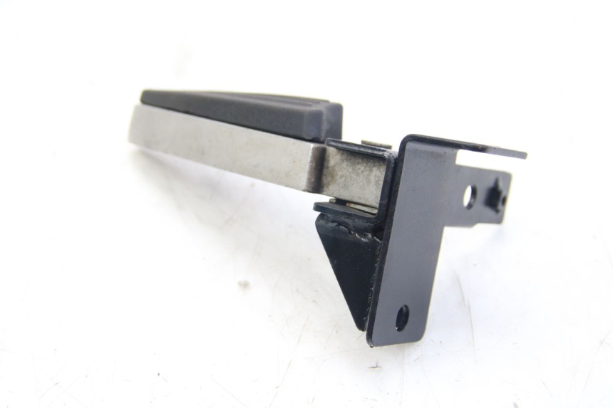 photo de RECHTER HINTERRADSTÄNDER PEUGEOT CITYSTAR AIR 125 (2014 - 2017) - Alternative Perspektive