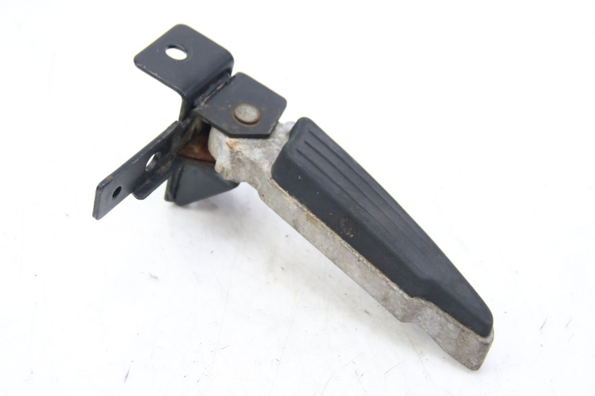 photo de RECHTER HINTERRADSTÄNDER PEUGEOT CITYSTAR 50 (2013 - 2017) - Detailansicht des Bauteils