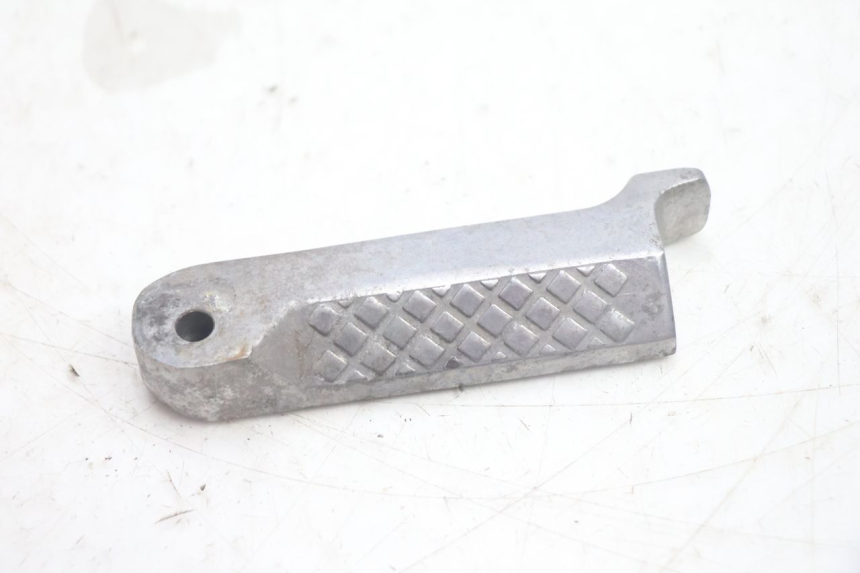 photo de FUSSRASTEN HINTEN RECHT CF MOTO E-CHARM 125 (2005 - 2008) - Detailansicht des Bauteils