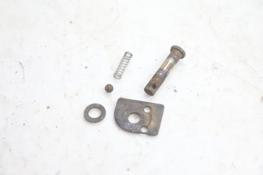 photo de FUSSRASTEN HINTEN RECHT CF MOTO E-CHARM 125 (2005 - 2008) - Technische Nahaufnahme