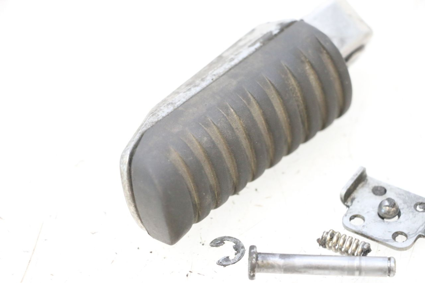 photo de FUSSRASTEN HINTEN RECHT KAWASAKI ER-6 ER6 F ABS 650 (2012 - 2016) - Detailansicht des Bauteils
