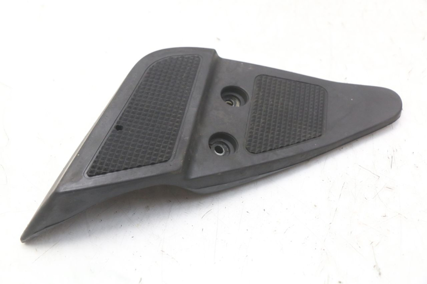 photo de RECHTER HINTERRADSTÄNDER HONDA FES PANTHEON 2T 125 (1998 - 2002) - Zoom auf Gebrauchszustand