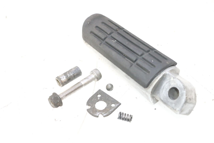 photo de FUSSRASTEN HINTEN RECHT YAMAHA FJR 1300 (2001 - 2005) - Gesamtansicht des Produkts