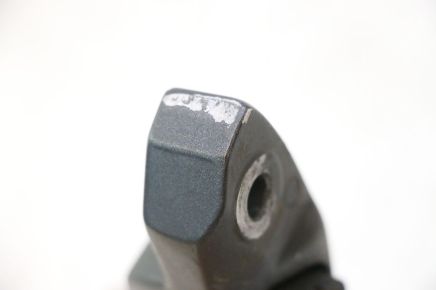 photo de FUSSRASTEN HINTEN RECHT HONDA FJS SILVER WING SILVERWING 400 (2005 - 2008) - Zoom auf Gebrauchszustand
