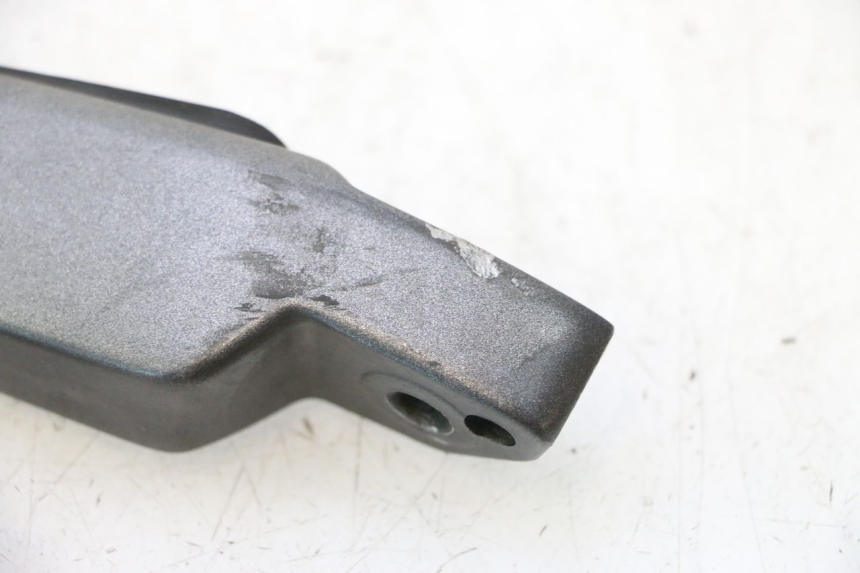 photo de FUSSRASTEN HINTEN RECHT HONDA FJS SILVER WING SILVERWING 400 (2005 - 2008) - Details der Befestigungspunkte