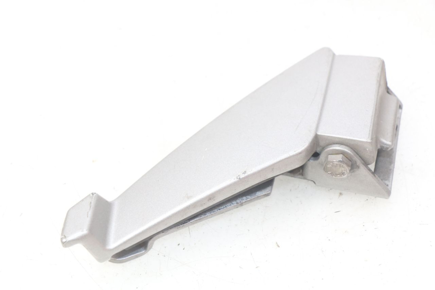 photo de RECHTER HINTERRADSTÄNDER PEUGEOT GEOPOLIS 400 (2007 - 2013) - Zoom auf Gebrauchszustand