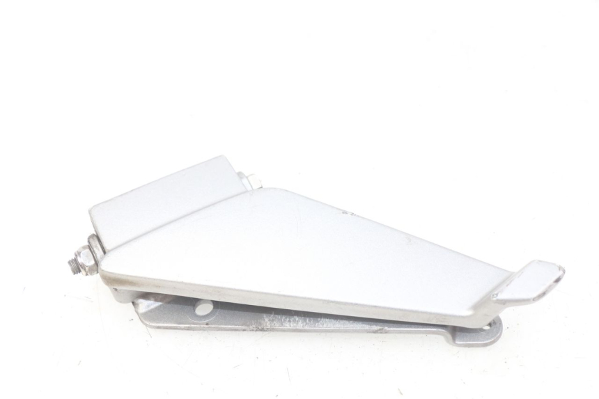 photo de RECHTER HINTERRADSTÄNDER PEUGEOT GEOPOLIS 400 (2007 - 2013) - Alternative Perspektive