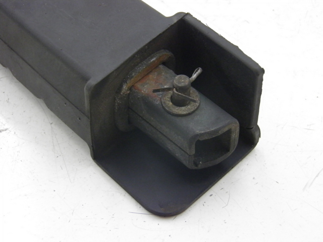 photo de FUSSRASTEN HINTEN RECHT HONDA FES PANTHEON 125 (2003 - 2007) - Hauptansicht