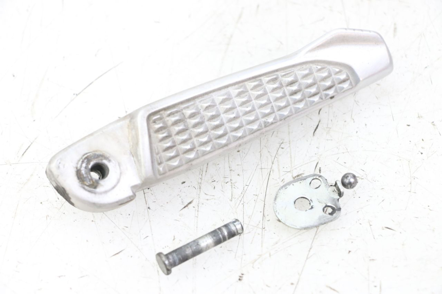 photo de FUSSRASTEN HINTEN RECHT HONDA FORZA 125 (2021 - 2025) - Gesamtansicht des Produkts