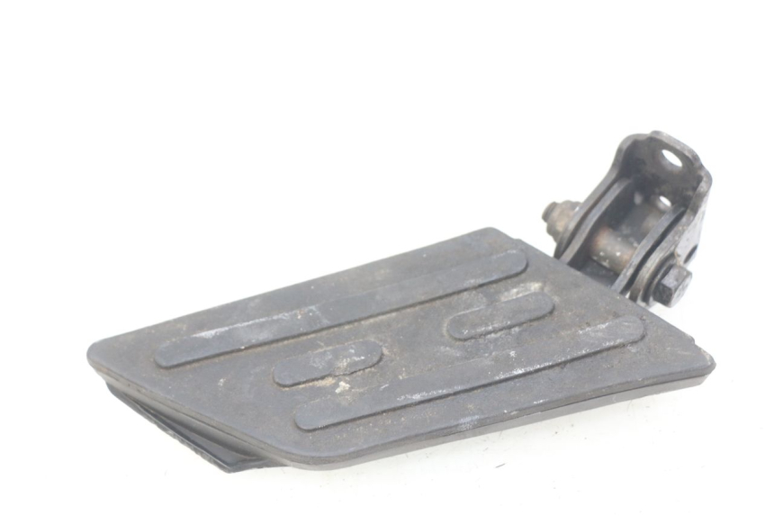 photo de RECHTER HINTERRADSTÄNDER PEUGEOT KISBEE 2T 50 (2010 - 2017) - Hauptansicht