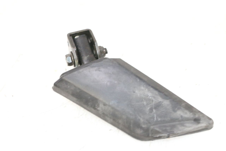 photo de RECHTER HINTERRADSTÄNDER PEUGEOT KISBEE 2T 50 (2010 - 2017) - Details der Befestigungspunkte