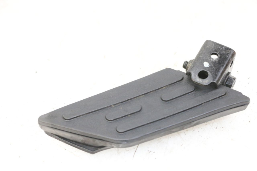 photo de RECHTER HINTERRADSTÄNDER PEUGEOT KISBEE 4T 50 (2010 - 2017) - Alternative Perspektive