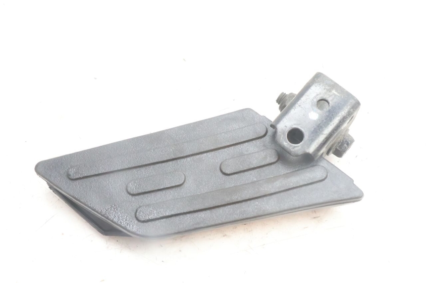 photo de RECHTER HINTERRADSTÄNDER PEUGEOT KISBEE 4T 50 (2010 - 2017) - Detailansicht des Bauteils