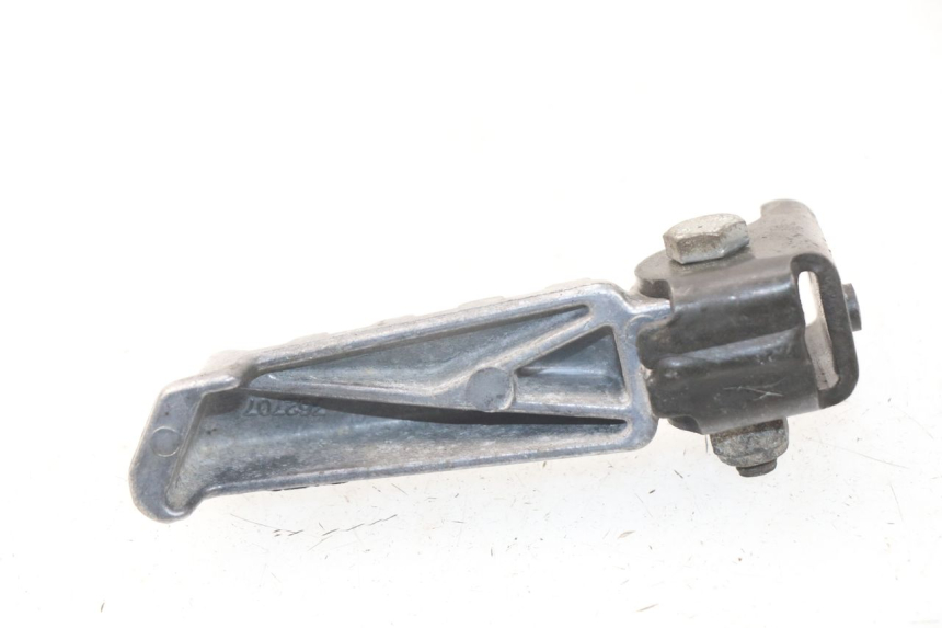 photo de FUSSRASTEN HINTEN RECHT PEUGEOT LUDIX 50 (2008 - 2017) - Zoom auf Gebrauchszustand