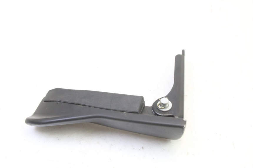 photo de FUSSRASTEN HINTEN RECHT PIAGGIO MP3 HPE 310 (2024 - 2025) - Gesamtansicht des Produkts