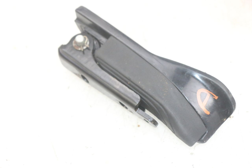 photo de FUSSRASTEN HINTEN RECHT PIAGGIO MP3 HPE 300 (2019 - 2026) - Hauptansicht