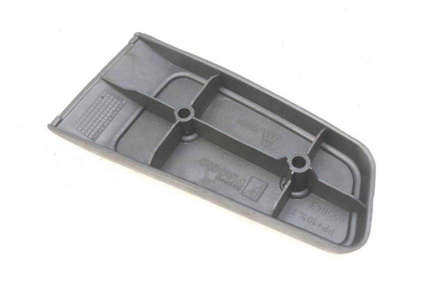 photo de RECHTER HINTERRADSTÄNDER PIAGGIO MP3 LT 300 (2010 - 2016) - Detailansicht des Bauteils