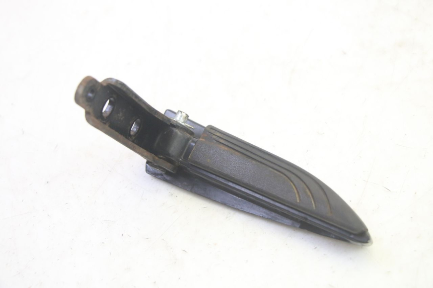 photo de FUSSRASTEN HINTEN RECHT PIAGGIO MP3 500 (2016 - 2018) - Technische Nahaufnahme