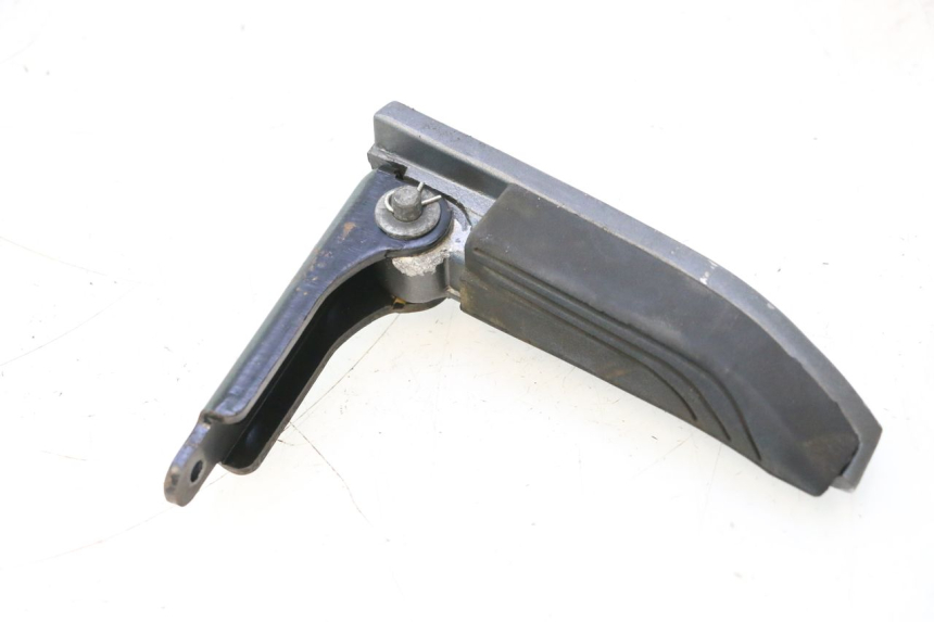 photo de FUSSRASTEN HINTEN RECHT PIAGGIO MP3 500 (2016 - 2018) - Details der Befestigungspunkte