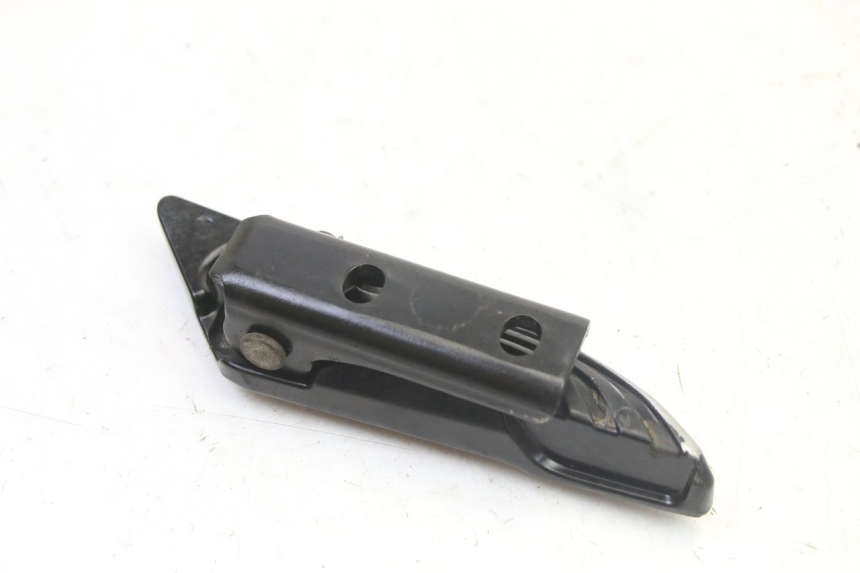 photo de FUSSRASTEN HINTEN RECHT PIAGGIO NEW TYPHOON 50 (2018 - 2021) - Zoom auf Gebrauchszustand