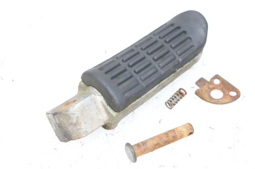 photo de FUSSRASTEN HINTEN RECHT HONDA NSR R 125 (1994 - 2003) - Gesamtansicht des Produkts