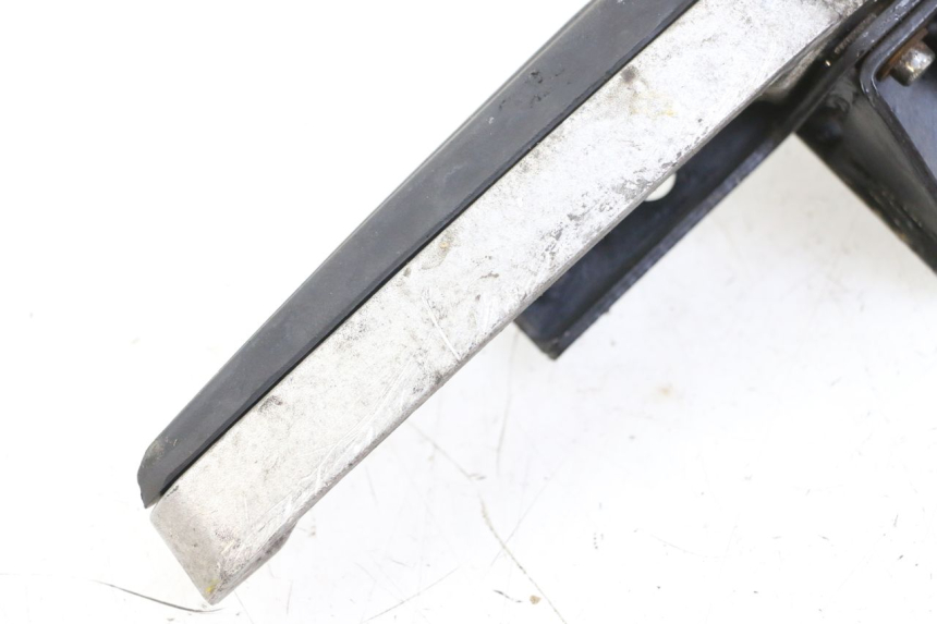 photo de RECHTER HINTERRADSTÄNDER PEUGEOT CITYSTAR 125 (2011 - 2017) - Technische Nahaufnahme