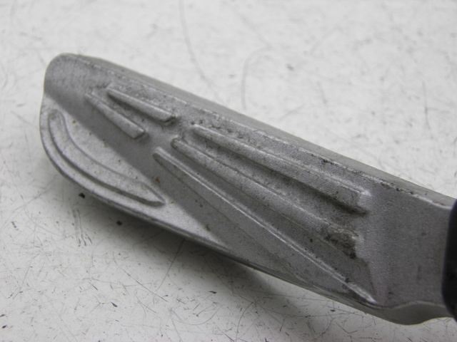 photo de FUSSRASTEN HINTEN RECHT PEUGEOT TWEET 125 (2010 - 2017) - Alternative Perspektive