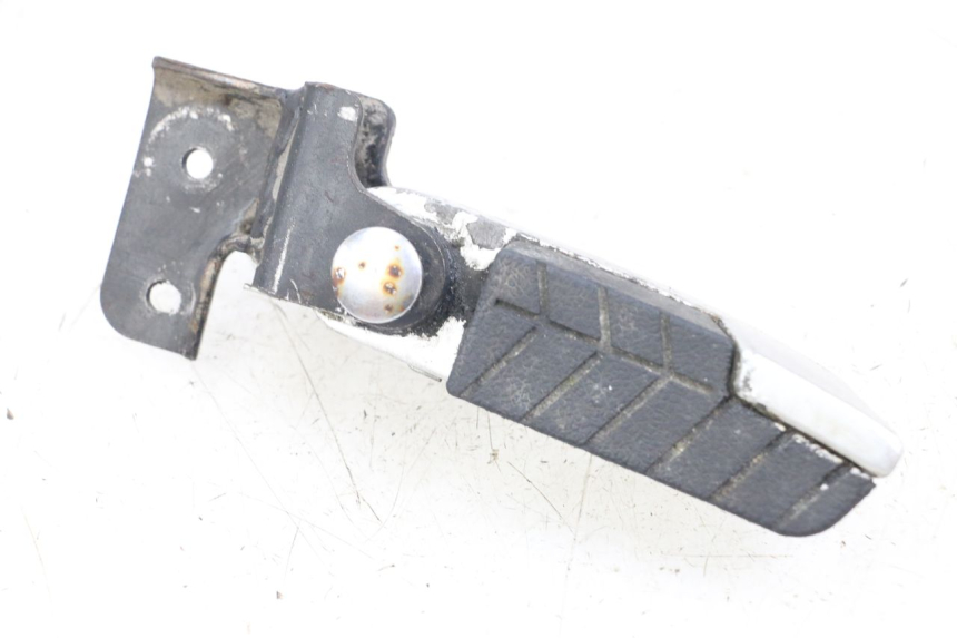 photo de FUSSRASTEN HINTEN RECHT DAELIM S3 125 (2010 - 2017) - Hauptansicht