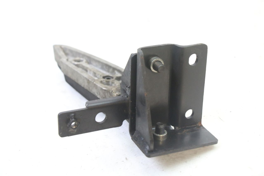 photo de FUSSRASTEN HINTEN RECHT PEUGEOT SATELIS 125 (2013 - 2018) - Details der Befestigungspunkte