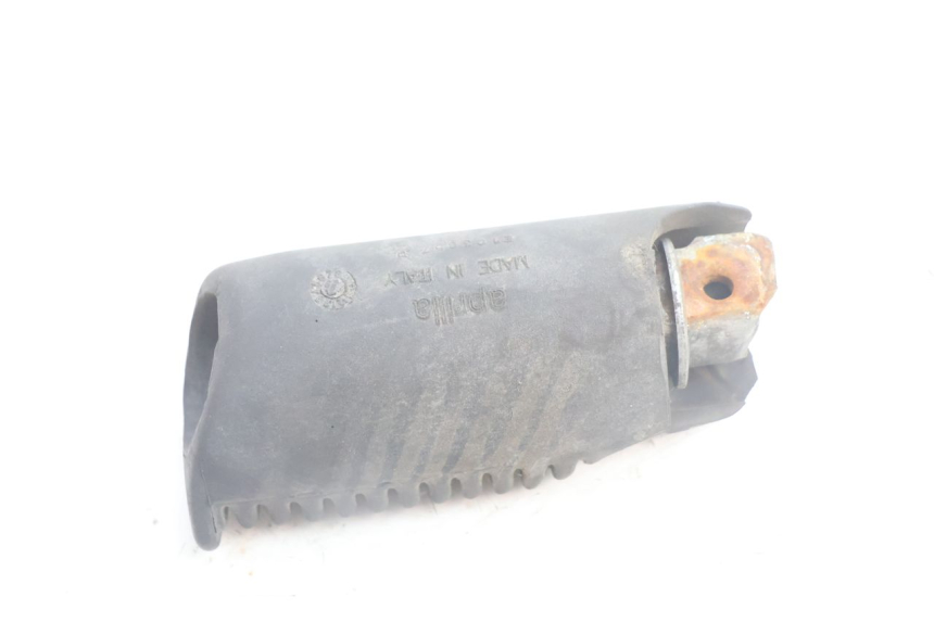 photo de FUSSRASTEN HINTEN RECHT APRILIA SCARABEO GT 125 (1999 - 2007) - Technische Nahaufnahme