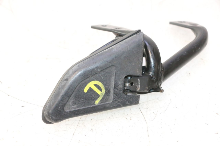 photo de FUSSRASTEN HINTEN RECHT HONDA SH 125 (2001 - 2003) - Zoom auf Gebrauchszustand