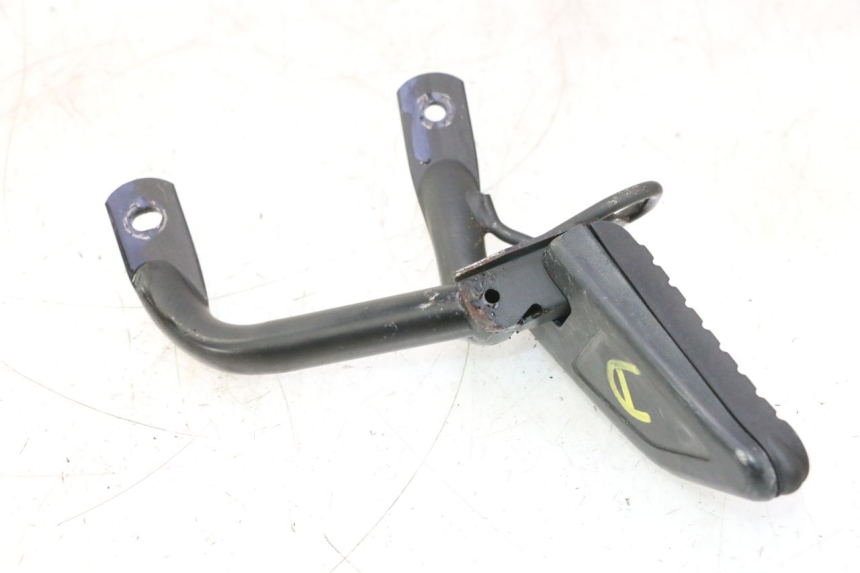 photo de FUSSRASTEN HINTEN RECHT HONDA SH 125 (2001 - 2003) - Gesamtansicht des Produkts