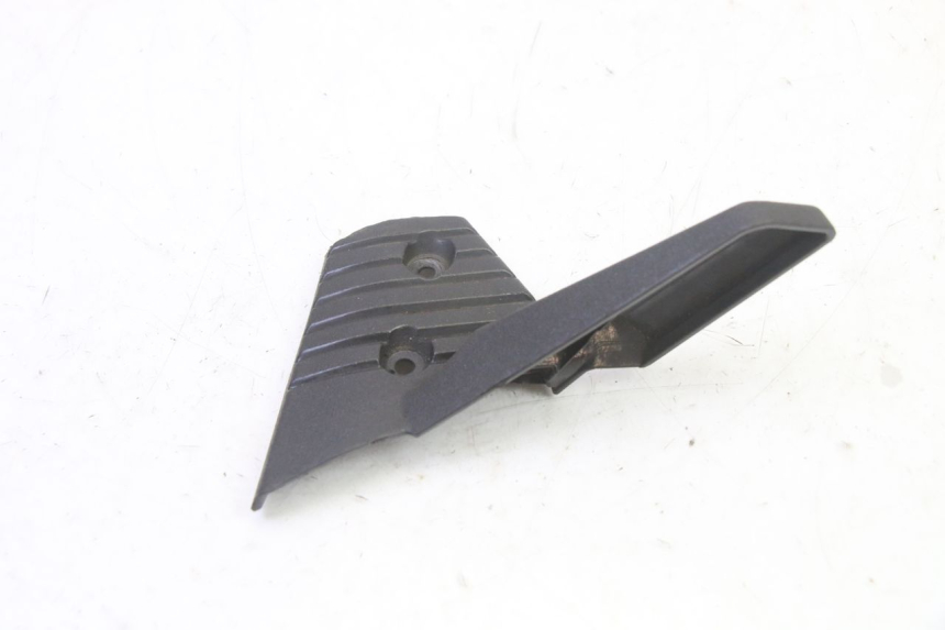 photo de FUSSRASTEN HINTEN RECHT APRILIA SR R 2T LC 50 (2018 - 2021) - Zoom auf Gebrauchszustand