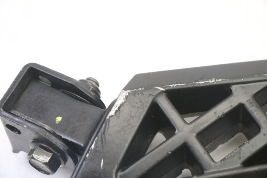 photo de FUSSRASTEN HINTEN RECHT PEUGEOT STREETZONE I 2T 50 (2018 - 2020) - Technische Nahaufnahme