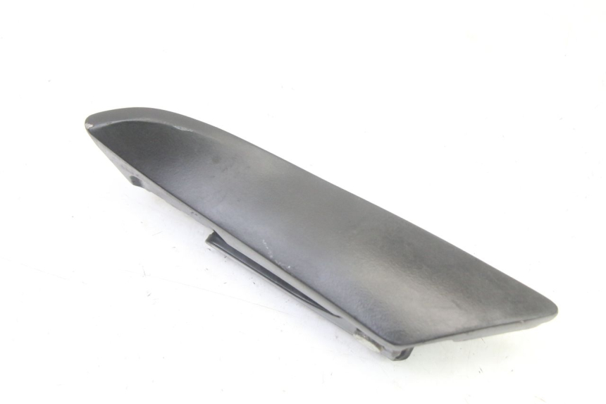 photo de FUSSRASTEN HINTEN RECHT APRILIA SXR 50 (2021 - 2023) - Details der Befestigungspunkte