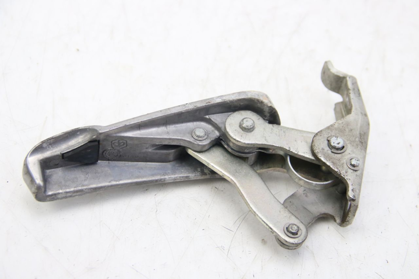 photo de RECHTER HINTERRADSTÄNDER PIAGGIO VESPA GTS SUPER IE 125 (2009 - 2016) - Zoom auf Gebrauchszustand