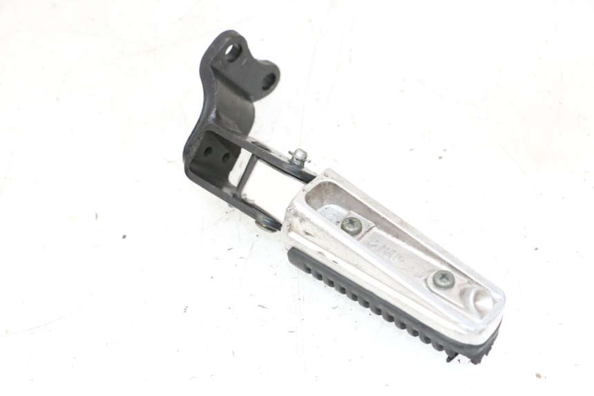 photo de FUSSRASTEN HINTEN RECHT YAMAHA XMAX X-MAX 125 (2006 - 2009) - Alternative Perspektive