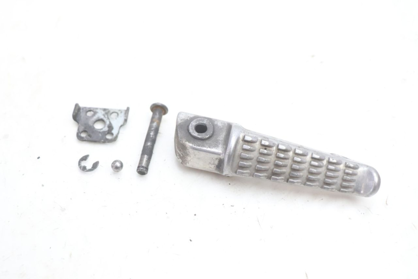 photo de FUSSRASTEN HINTEN RECHT KAWASAKI ZX-6R ZX6R 600 (2000 - 2002) - Hauptansicht
