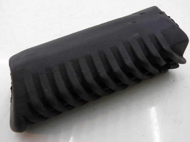 photo de FUSSRASTEN HINTEN LINKS APRILIA LEONARDO ST 250 (2002 - 2005) - Alternative Perspektive