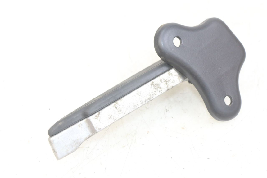 photo de LINKER HINTERER FUßRASTEN PEUGEOT DJANGO 4T 50 (2014 - 2019) - Zoom auf Gebrauchszustand