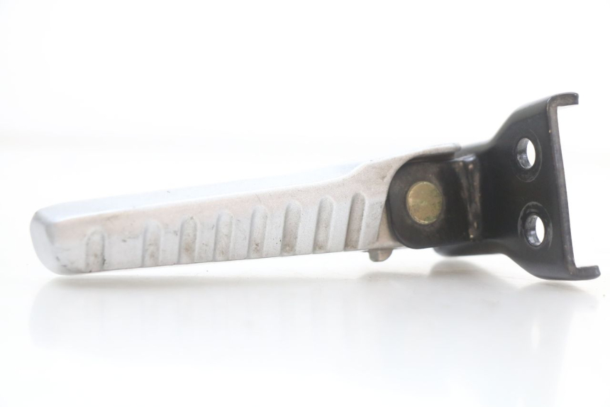 photo de FUSSRASTEN HINTEN LINKS LONGJIA EASY MAX 125 (2020 - 2024) - Zoom auf Gebrauchszustand