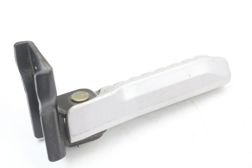 photo de FUSSRASTEN HINTEN LINKS LONGJIA EASY MAX 125 (2020 - 2024) - Alternative Perspektive