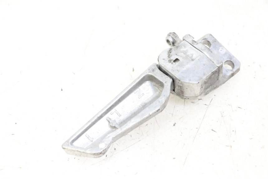 photo de LINKER HINTERER FUßRASTEN JM MOTORS EVOLIS 4T 50 (2018 - 2022) - Zoom auf Gebrauchszustand