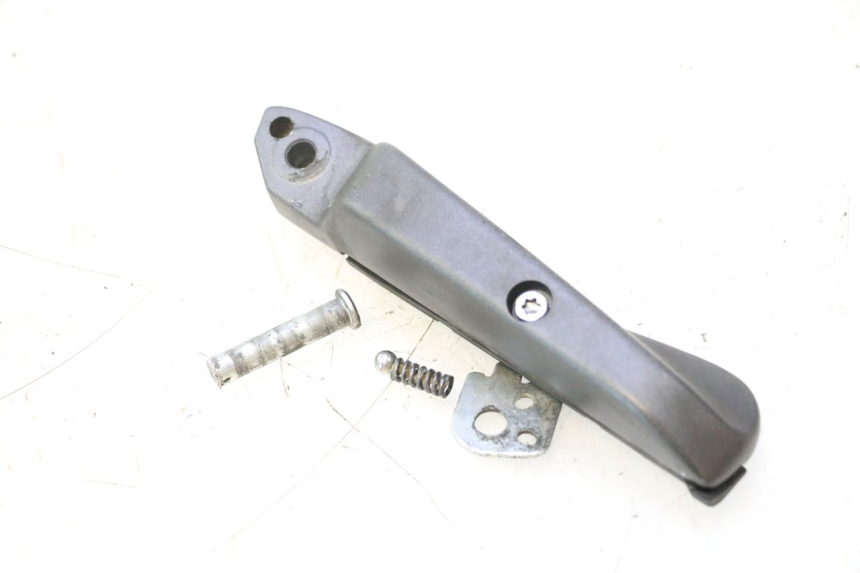 photo de FUSSRASTEN HINTEN LINKS HONDA FJS SILVER WING SILVERWING 400 (2005 - 2008) - Detailansicht des Bauteils