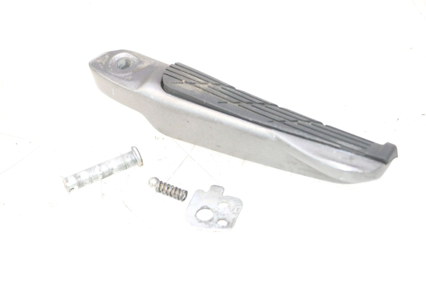 photo de FUSSRASTEN HINTEN LINKS HONDA FJS SILVER WING SILVERWING 400 (2005 - 2008) - Technische Nahaufnahme
