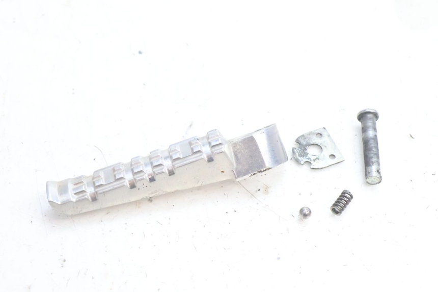 photo de FUSSRASTEN HINTEN LINKS YAMAHA FZ8 800 (2010 - 2016) - Hauptansicht