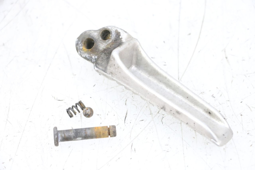 photo de FUSSRASTEN HINTEN LINKS SUZUKI GSXR GSX-R 1000 (2003 - 2004) - Zoom auf Gebrauchszustand